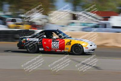 media/Oct-02-2022-24 Hours of Lemons (Sun) [[cb81b089e1]]/1020am (Front Straight)/